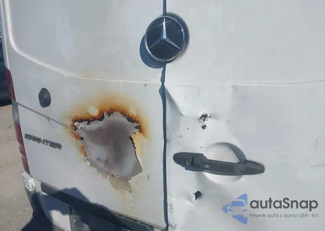 2015 Mercedes-Benz Sprinter 2500 High Roof z USA, uszkodzony, nr VIN WD3PE8DC3FP145675